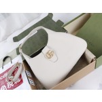 GUCCI shoulder backpack model ✨ model ✨ seven hundred and twenty-six thousand two hundred and seventy-four