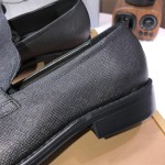 Prada genuine leather business suit shoes
