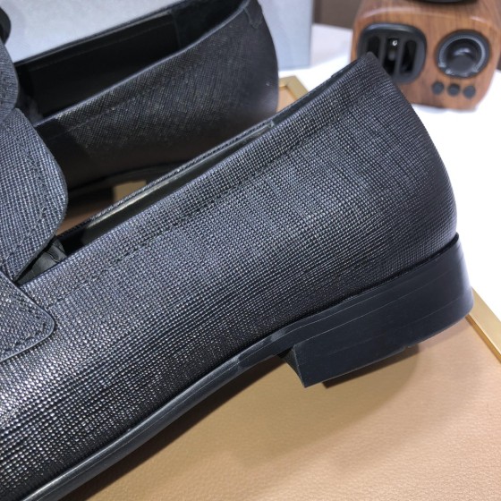 Prada genuine leather business suit shoes