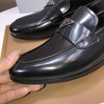 Prada genuine leather business suit shoes