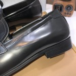 Prada genuine leather business suit shoes