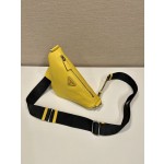 Prada triangle bag 🎉 2VH155 Plain