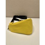 Prada triangle bag 🎉 2VH155 Plain