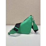 Prada triangle bag 🎉 2VH155 Plain