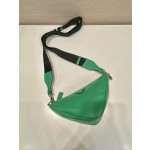 Prada triangle bag 🎉 2VH155 Plain