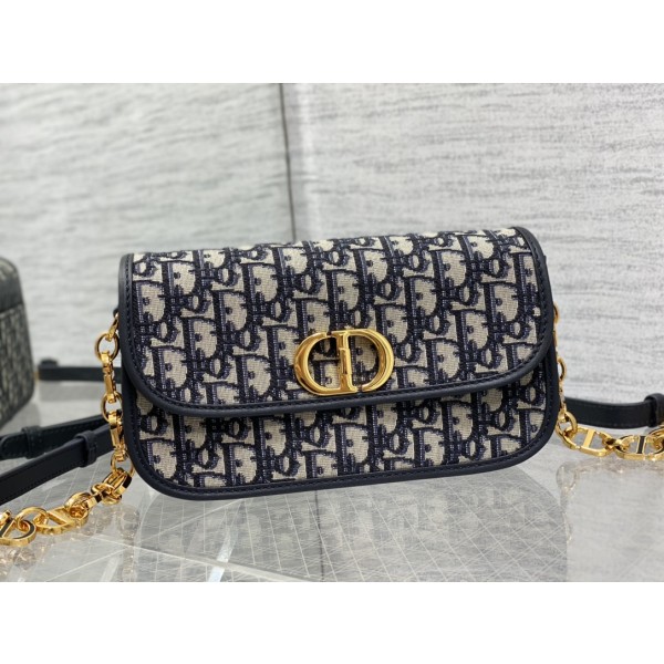 Dior's latest 30 Montaigne Avenue series 0322