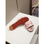 Louis Vuitton New Flat Low Slotted Trailer