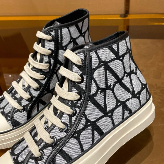 Valentino unisex casual shoes