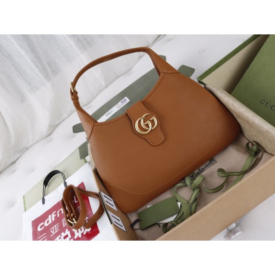 GUCCI shoulder backpack model ✨ model ✨ seven hundred and twenty-six thousand two hundred and seventy-four