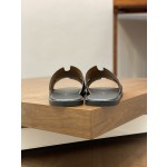 Hermes wear-resistant and anti slip rubber outsole slippers