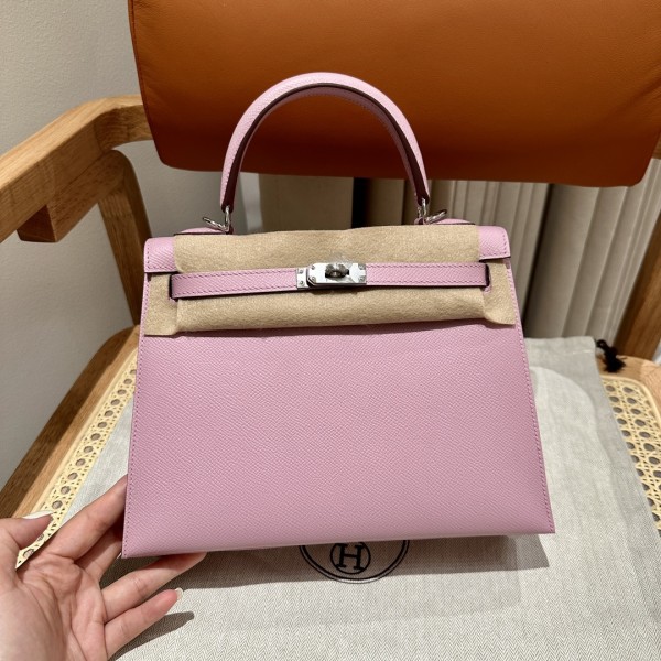 Kelly 25cm, mallow purple, palm grain leather, silver buckle