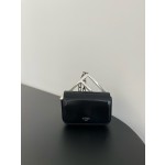 FENDI First Sight Small Black