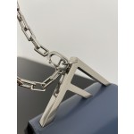 FEND1 First Sight Small Haze Blue