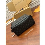 Louis Vuitton's exclusive debut model: M46354 Super Enhanced Edition