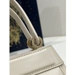 DIOR new Key handbag series