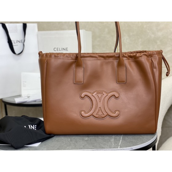 𝐂𝐞𝐥𝐢𝐧𝐞 New canvas drawstring bag model: 199973