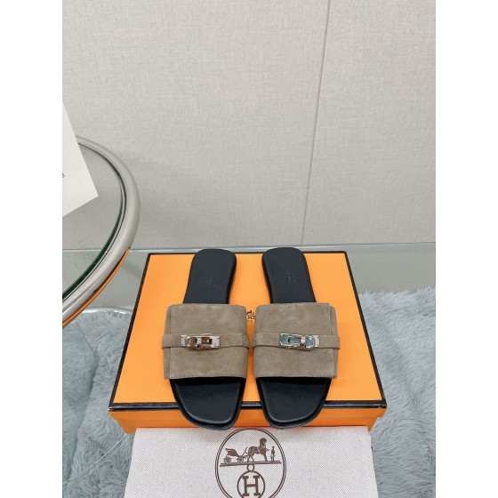 Hermes Kelly buckle up slippers