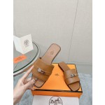 Hermes Kelly buckle up slippers