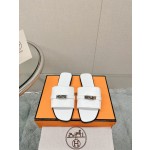 Hermes Kelly buckle up slippers
