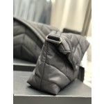 SAINT LAURENT Academic Style One Shoulder Crossbody Bag Model Number: 733630