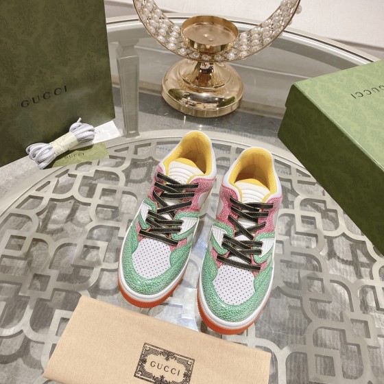 Gucci low top basketball shoes for couples