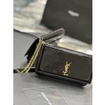 SAINT LAURENT black patent leather with gold buckle model: 635095