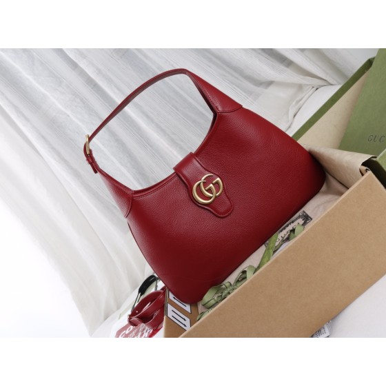 GUCCI shoulder backpack model ✨ model ✨ seven hundred and twenty-six thousand two hundred and seventy-four