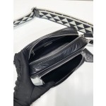 Prada Boston 🎉 1BH198 runway style