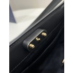 DIOR new Key handbag series medium