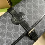 GUCCI button double G printing GG messenger bag model: 745679