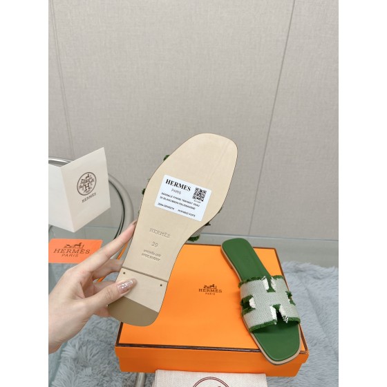 Hermes Classic Slippers