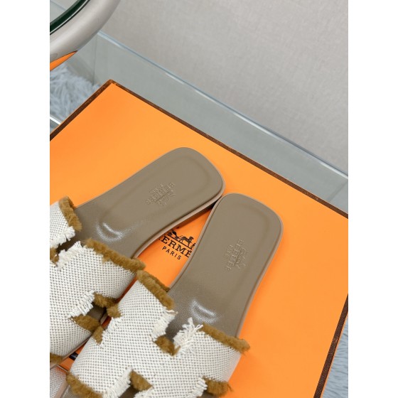 Hermes Classic Slippers