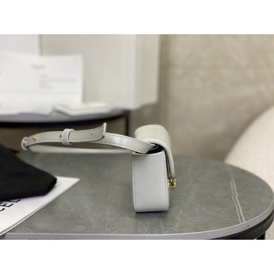 CELINE 𝗧𝗥𝗜𝗢𝗠𝗣𝗛⻼𝗠𝗜𝗡𝗜 Triumphal Arch Mini Crossbody Bag Model: 101513