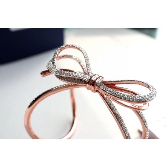 Swarovsk Heavy Industry Bow Wide Bracelet