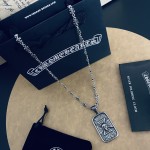 Croix Classic Retro Skull Head Pendant