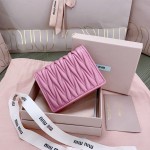 MIU MIU 5MV204: Pocket Wallet