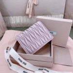 MIU MIU 5MV204: Pocket Wallet