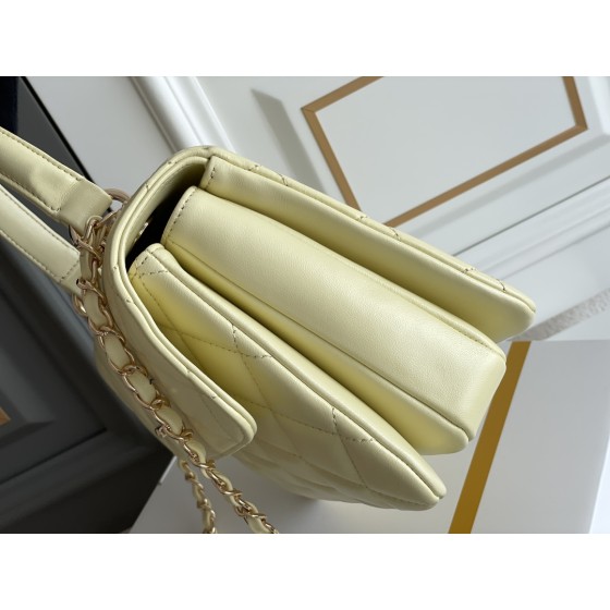 Chanel Trendy cc All Steel Precision Carved 𝟷𝟺𝙺 Light Gold Buckle