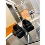 Louis Vuitton VC foam