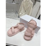 Dior's latest hot sandals
