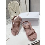 Dior's latest hot sandals