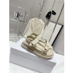 Dior's latest hot sandals