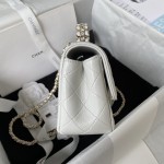 CHANEL 23A Diamond Handle CF S4141