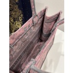 DIOR Tote tiger embroidery latest color matching