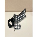 Prada plaid three in one 🎉 1BH204