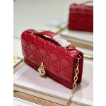 Dior Pearl Handbag Model: 0980