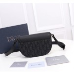 Dior saddle handbag with shoulder straps for men's clothing collection