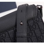 Dior saddle handbag with shoulder straps for men's clothing collection