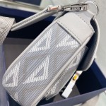 Dior Hit the Road 手袋