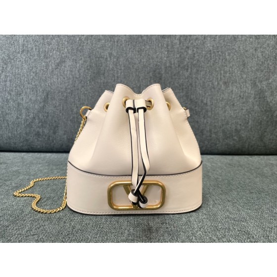 Valentino small bucket Model: 1188